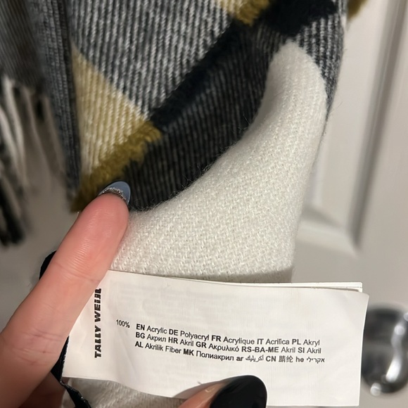 Tally Weijl Plaid Cape/Wrap - Picture 7 of 13